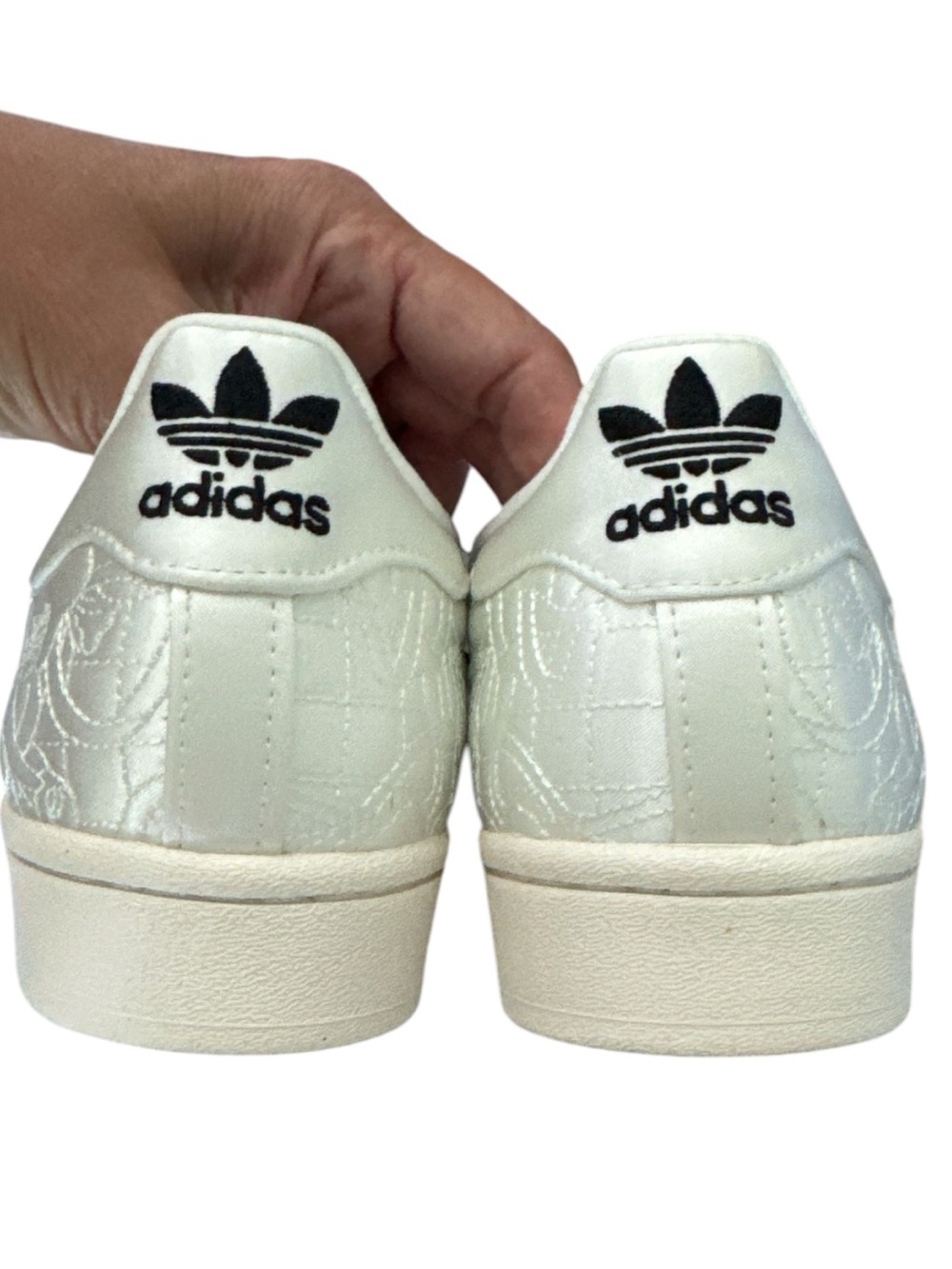 Adidas x Caroline Hu Superstar JR7977 White Bow Sneakers NWT Collab UK 6.5~US8.5 - Picture 12 of 15